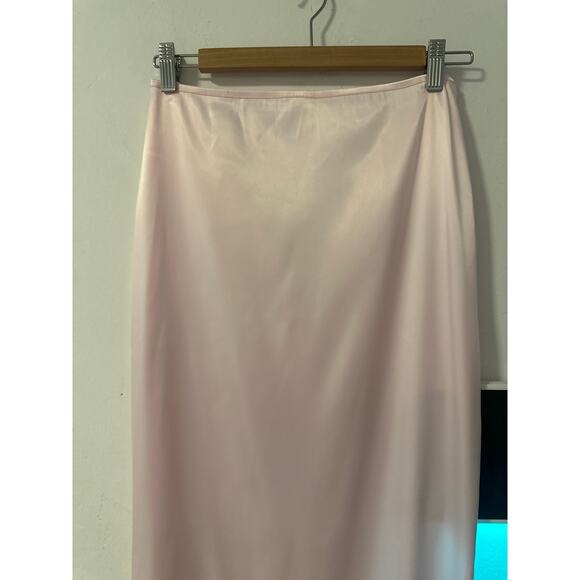 PRETTYLITTLETHING Dusty Pink Stretch Satin Split Side Maxi Skirt NWT - Picture 13 of 14